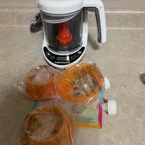 Baby Brezza food maker new in box